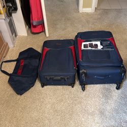 Nautica Suit Case 3 Piece Set 28 Inch , 24 Inch , Duffle 