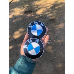 Bmw E38 Emblems
