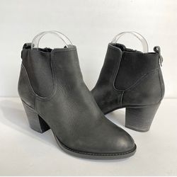 Steve Madden Leather Boots 6.5