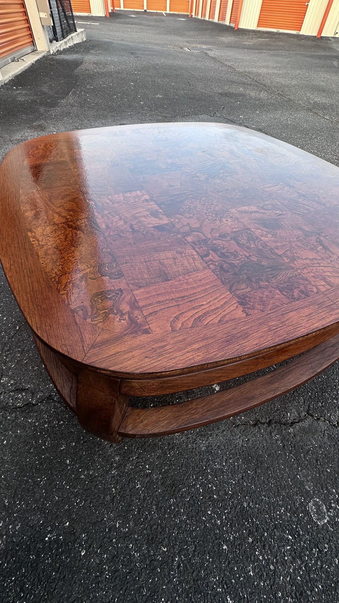 Vtg Gordons Fine Furniture Asian Design Coffee Table Burl Wood Top Curved Legs