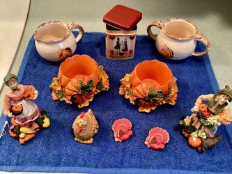 Vtg. 10 Halloween Thanksgiving Items Candle Holders Creamer Set Lapel Pins Figurines Russ Berrie etc. Holiday Decor