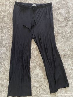 Woman’s Pants-Size XL