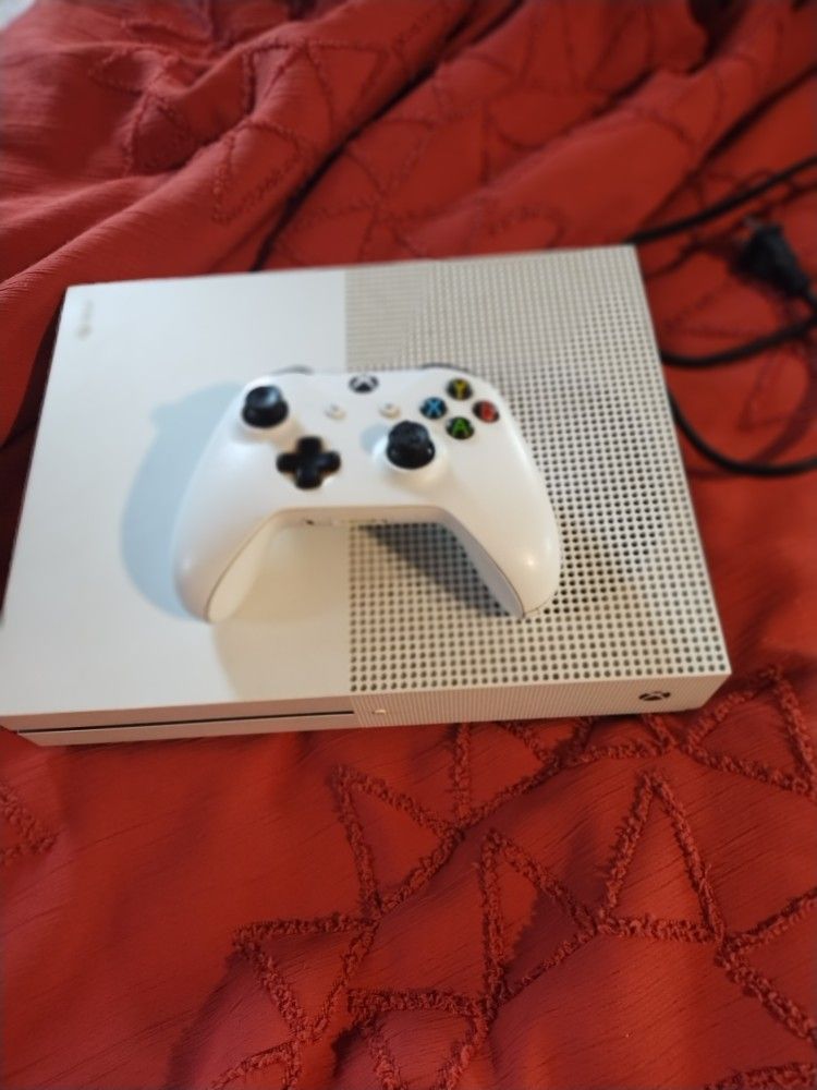 Xbox One S