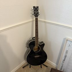 Acoustic Electric Guitar 