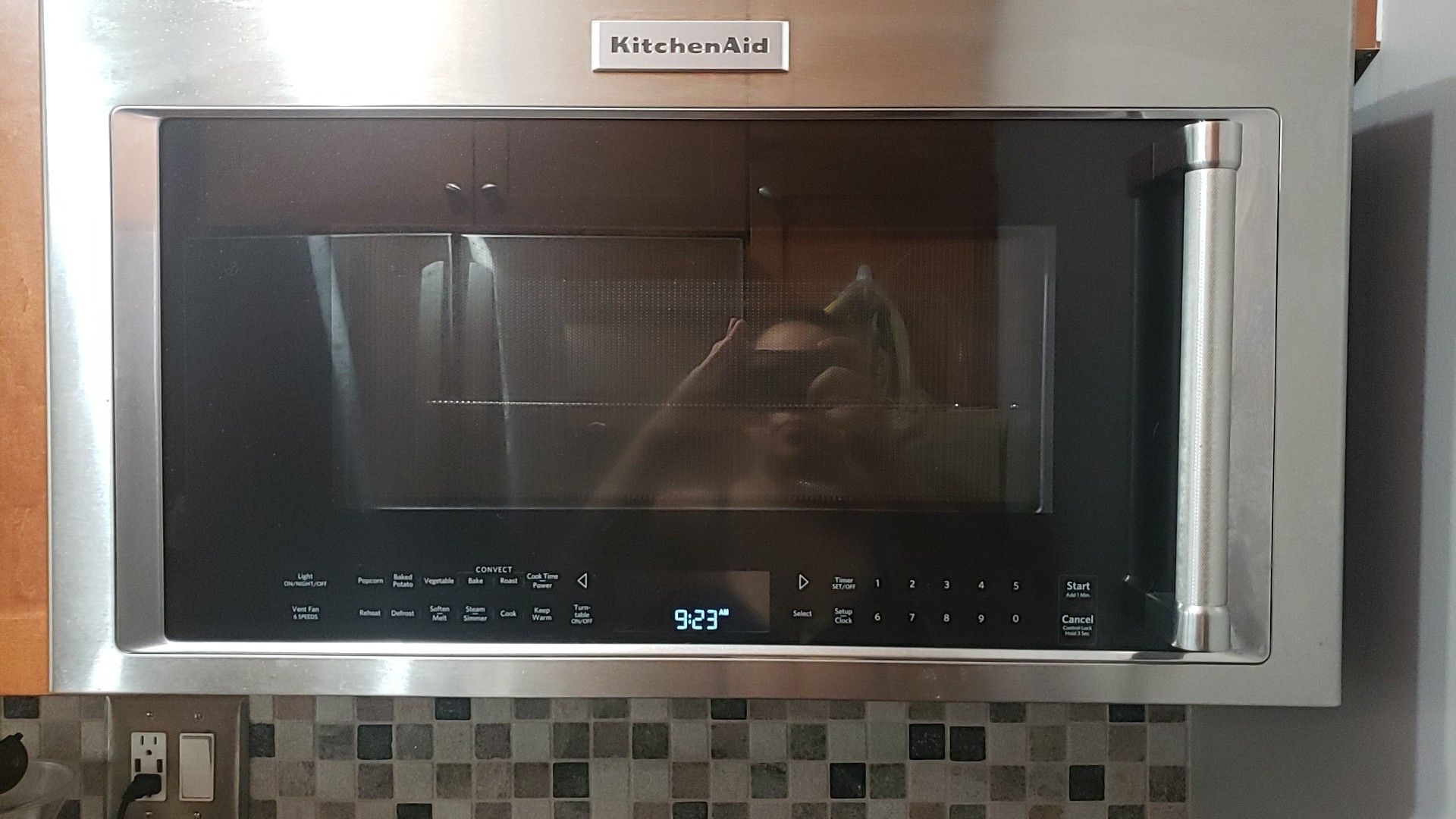 Kitchen Aid Microwave Over the Range Hood