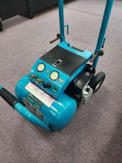 Makita MAC5200 Big Bore Air Compressor 3.0 HP, 5.2 Gal, 6.5 CFM @ 90 PSI