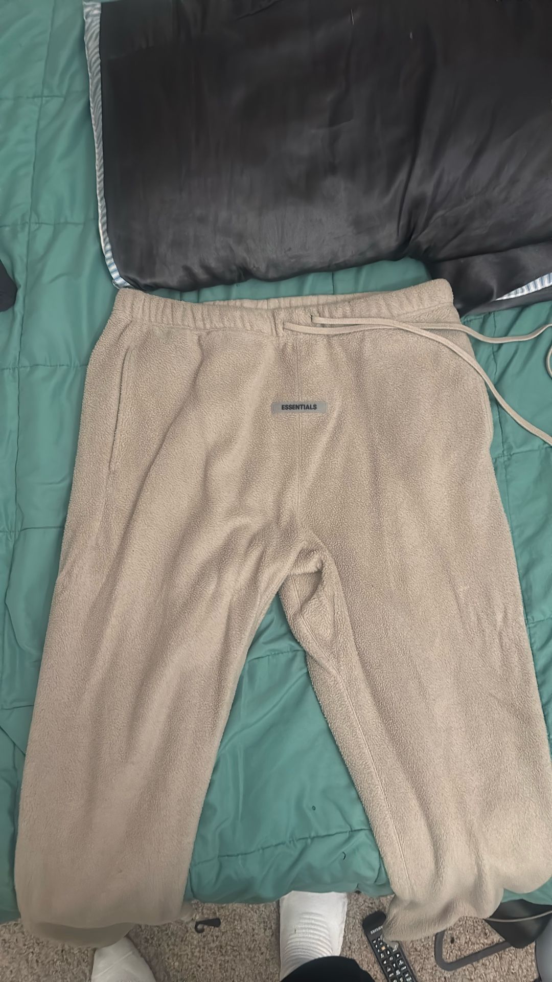 Fleece Essentials Sweats 