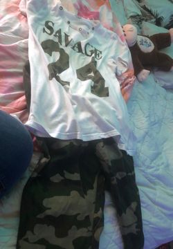 Savage girl shirt and Chicago bulls cargo joggers men’s