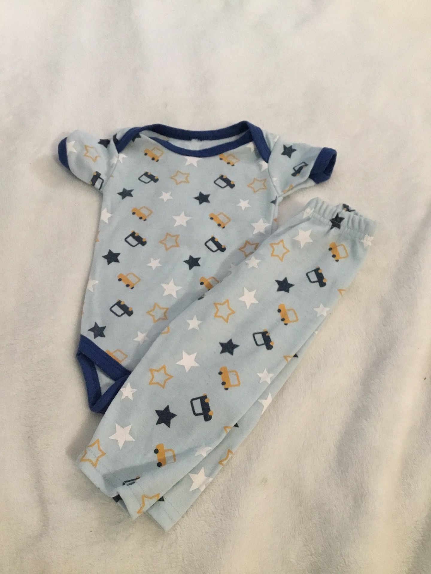 Set great condition for baby size 0-3 months 💖💖👶👶❤️b