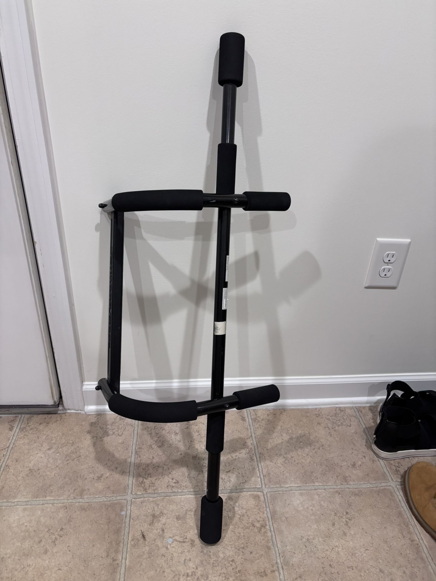 Pull Up Bar