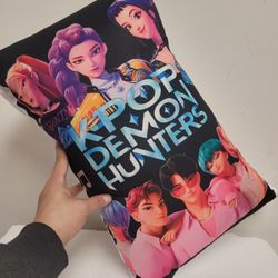 K-pop Pillow