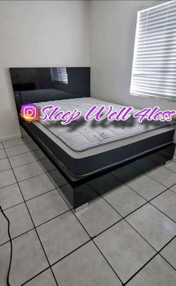NEW QUEEN BED FRAME AND MATTRESS 