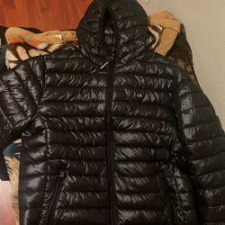 Calvin Klein Puffer (Read Description) 