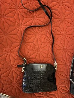 Tommy Hilfiger Crossbody