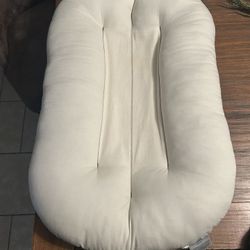 Snuggle Me Organic Infant Lounger 