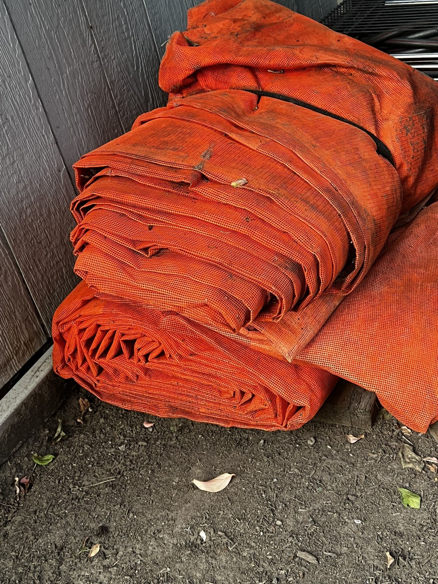 Bee Tarp