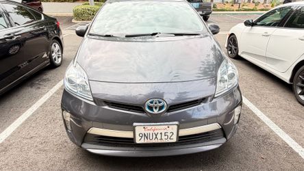 Prius 2014 plug in hybird
