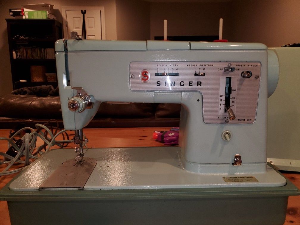 Rare 60's Vintage SINGER Sewing Machine Model 338