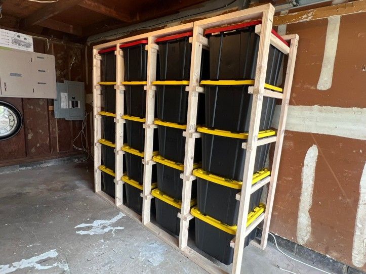 27 Gallon Tote Storage