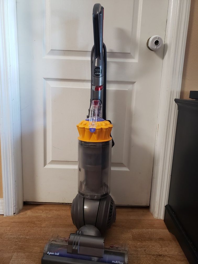 Dyson ball multifloor ( like new )