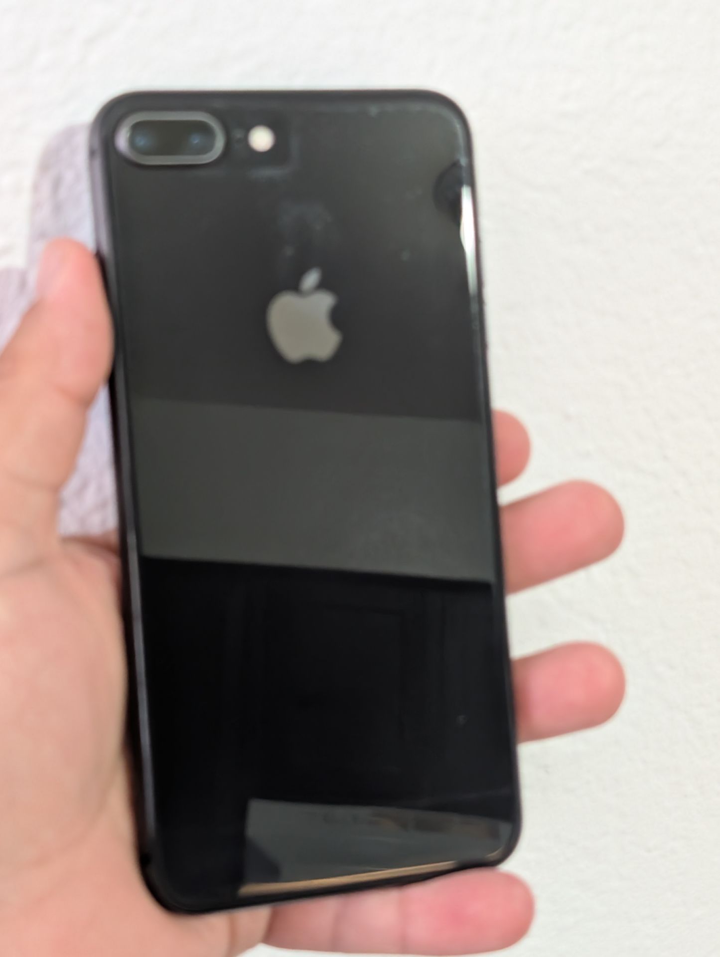 iPhone 8 plus 64gb spacegrey unlocked for any carrier