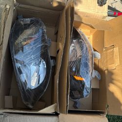 99-00 Honda Civic Headlights 