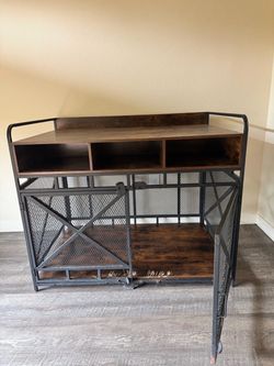 Wooden dog crate