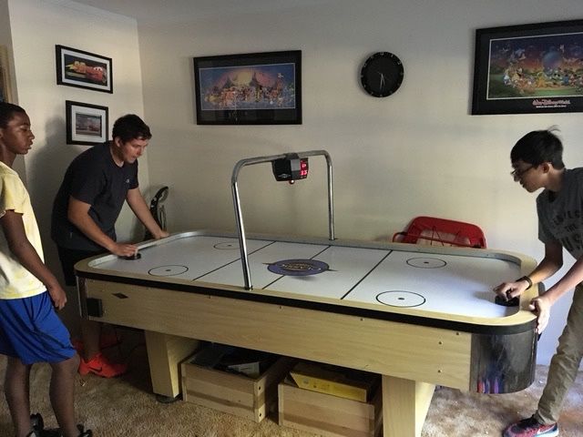 8’ By 4’ FULL SIZE AIR HOCKEY TABLE - - $100 (Morton GroveI will Add 2 Toy Boxes On Rollers For Full Offer!