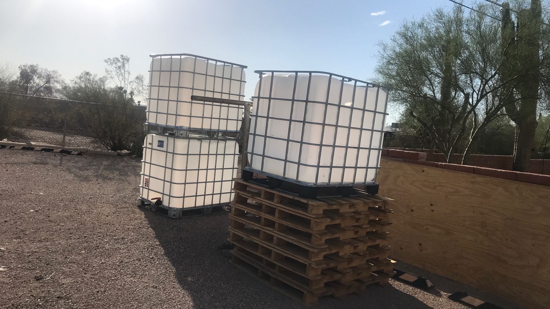 Clean Water Totes 280 Gals 75 Dollars