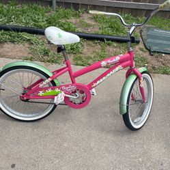 Magna Girls Bike