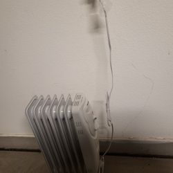 PELONIS electric oil fiiled Radiator Heater