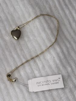 Gold Heart Necklace (Able to add a picture inside the necklace