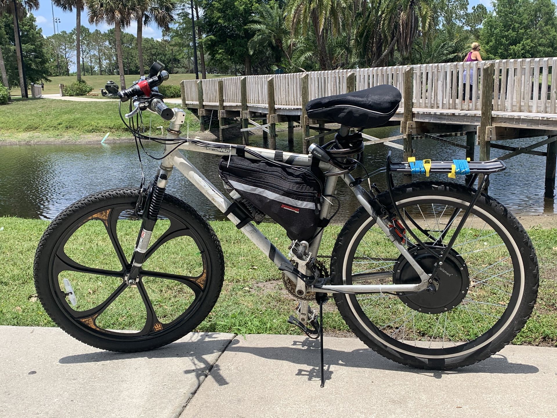 Ebike Conversion kit on a giant 26 inch bike