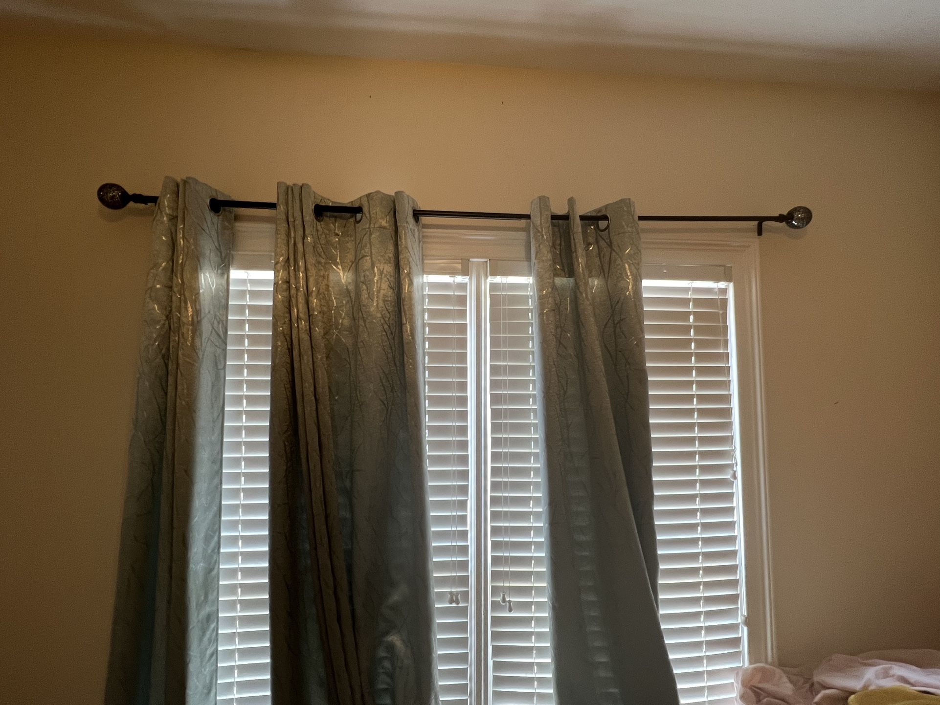 Have Several Sets Of Curtains And Rods.