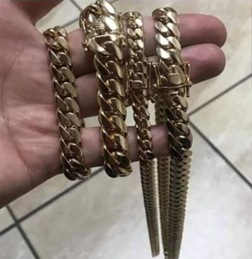 14MM Cuban Set 14K Gold Plated Doesn't Loses Color
