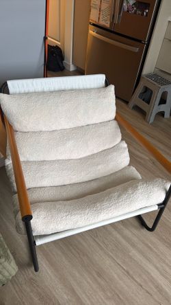 NEW - Modern Accent Chair