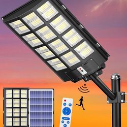 2800W Solar Street Light Outdoor, Wide Angle 298000LM Commercial Parking Lot Light Dusk to Dawn 6500K Solar Flood Light IP67 Solar Lamp
