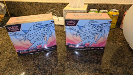 Chaos rising  Pokemon Center ETB