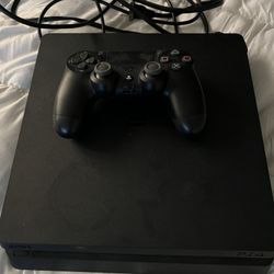 PS4 Console & Remote 