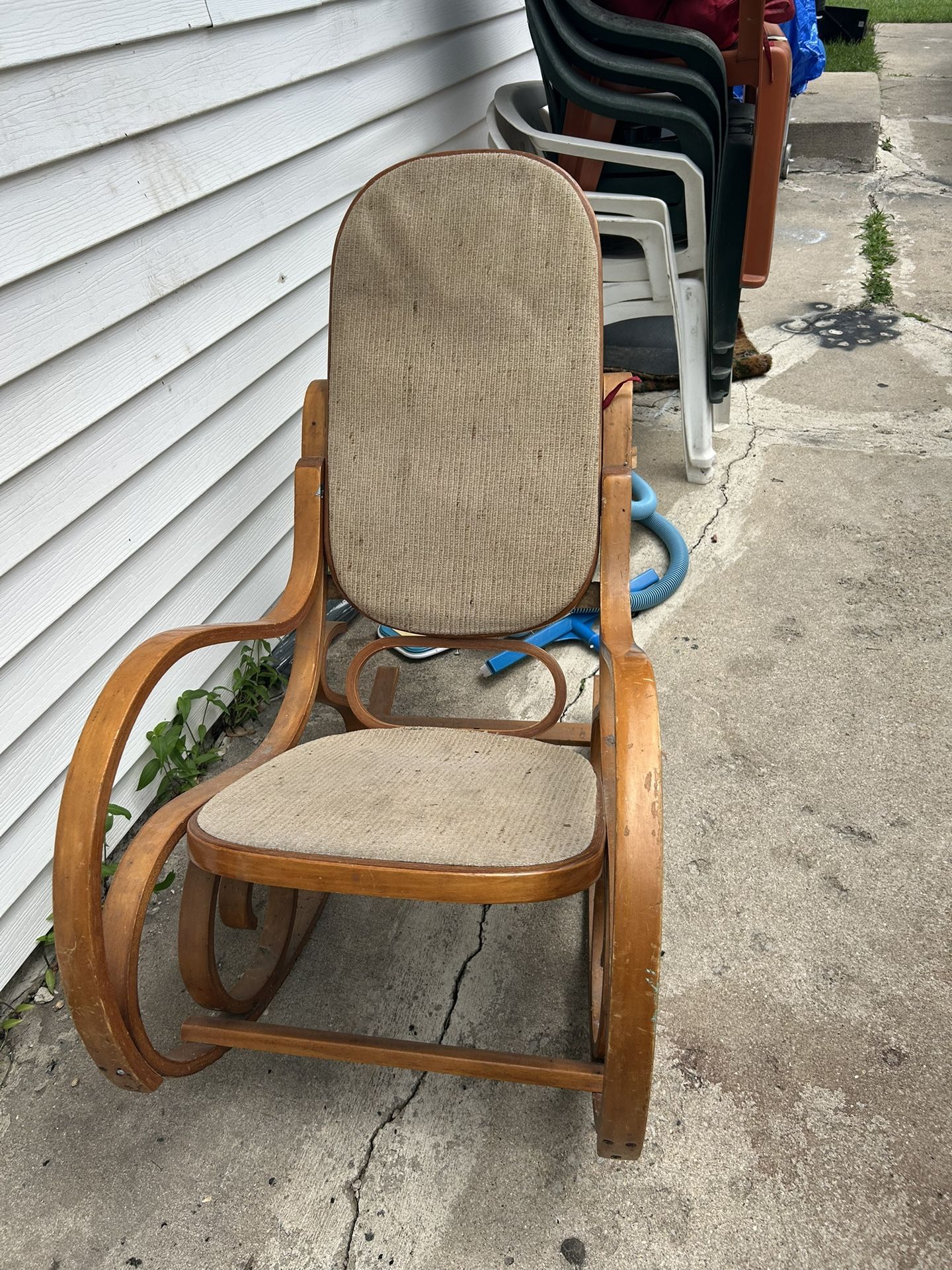 Vintage Bentwood Rocking Chair (needs Tlc)
