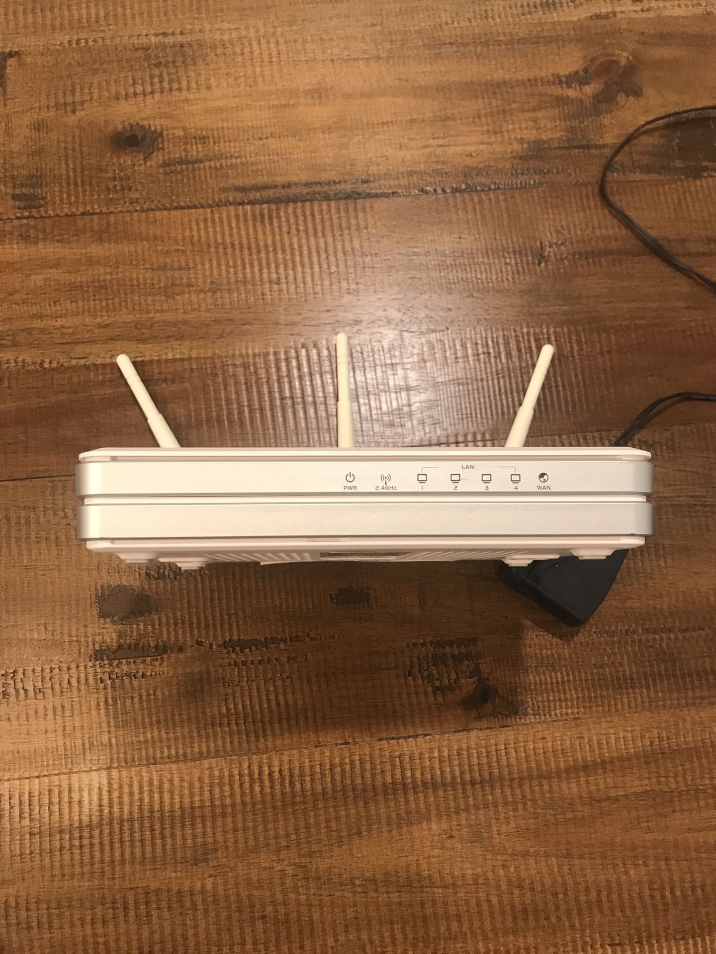 ASUS RT-N16 300 Mbps Gigabit Wireless N Router