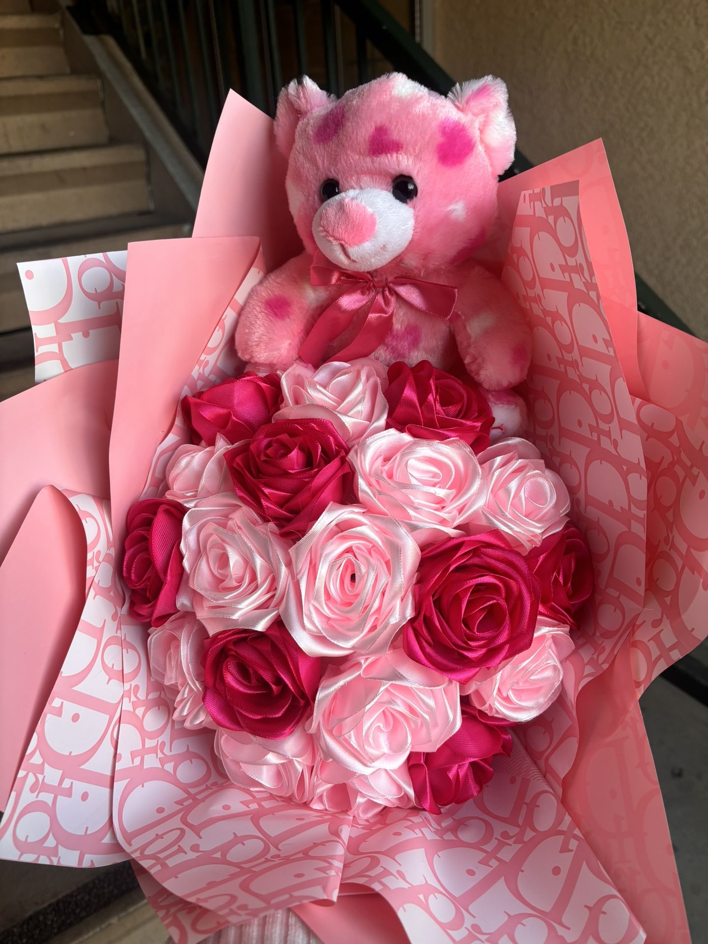 Eternal Rose Bouquet/ Ramo De Rosas Eternas