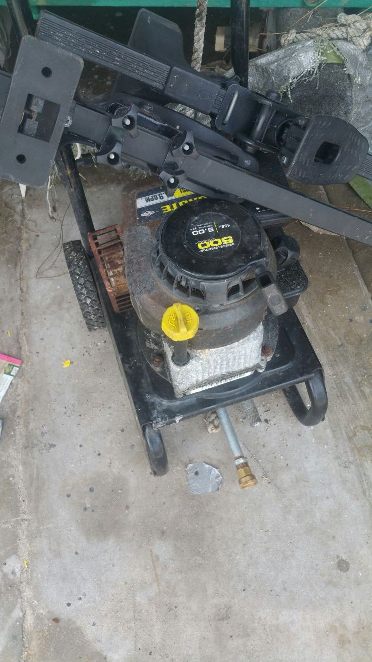 Pressure washer 2100 PSI