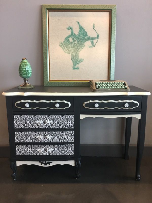 French provincial desk