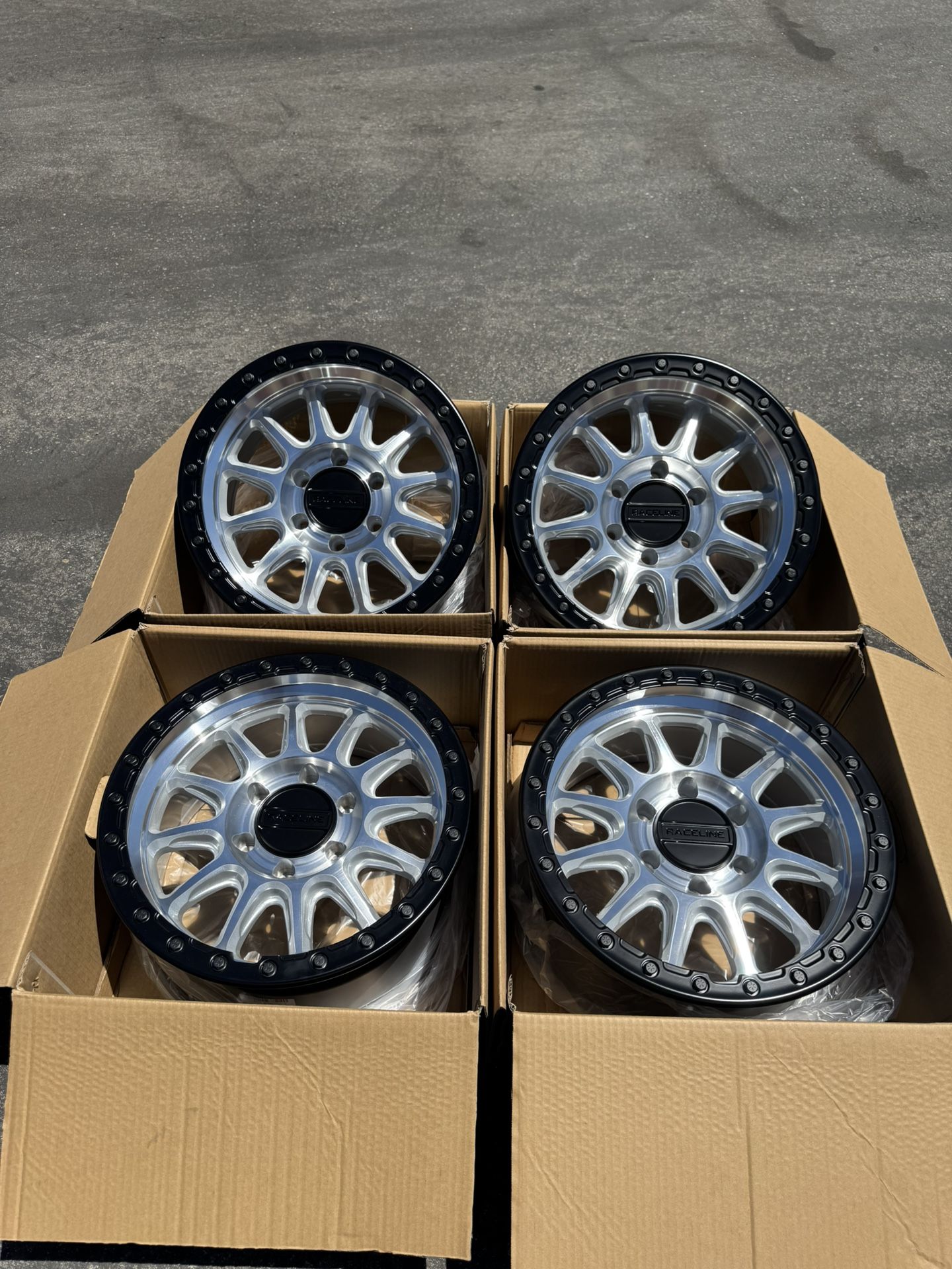 New Machined Raceline ALPHA 17” Off-Road Wheels 6 Lug Chevy GMC Toyota 6x139.7 Rims Rines 6x5.5
