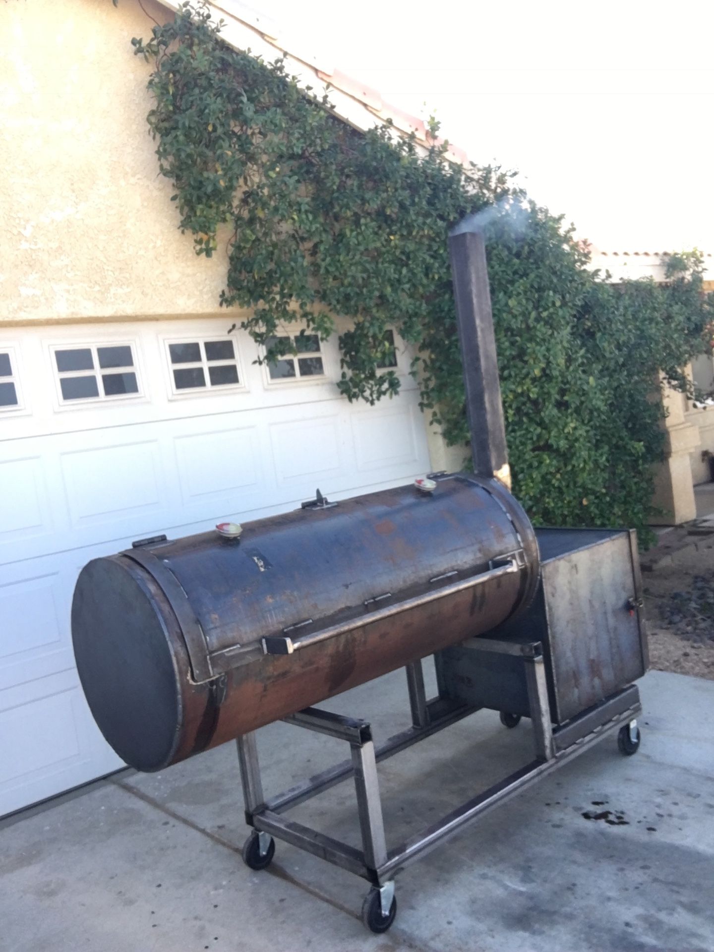 Custom Smokers / BBQs