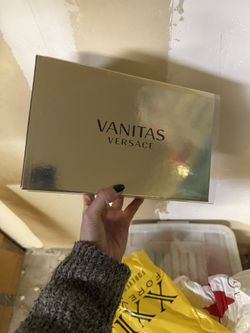 Versace Perfume Set (never Used Or Opened) 