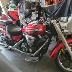 2014 Yamaha V star 1000cc
