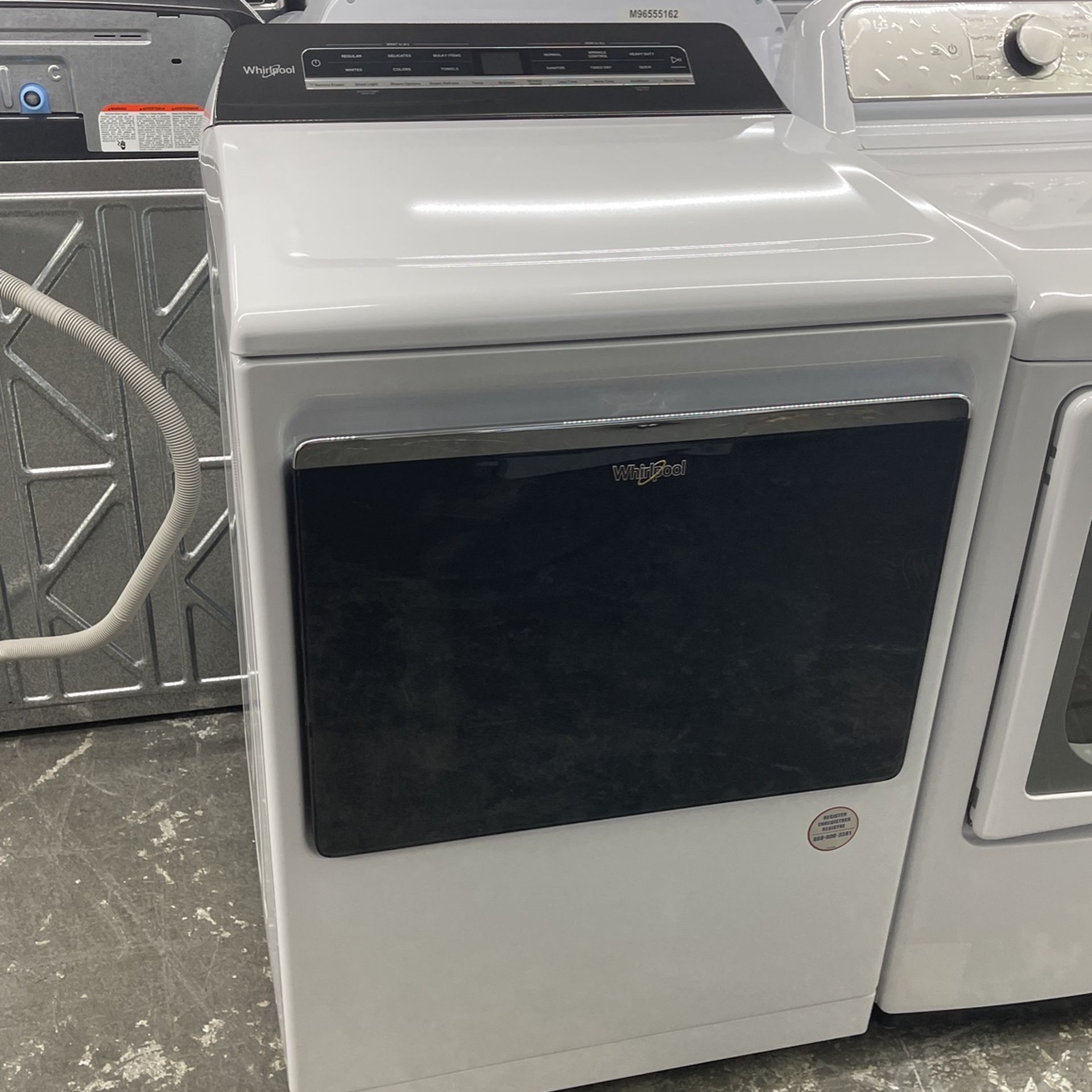New Scratch And Dent Whirlpool Dryer. 1 Year Warranty