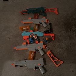 Toy Guns 
